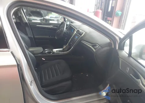 2013 Ford Fusion Se z USA, uszkodzony, nr VIN 3FA6P0H70DR127687